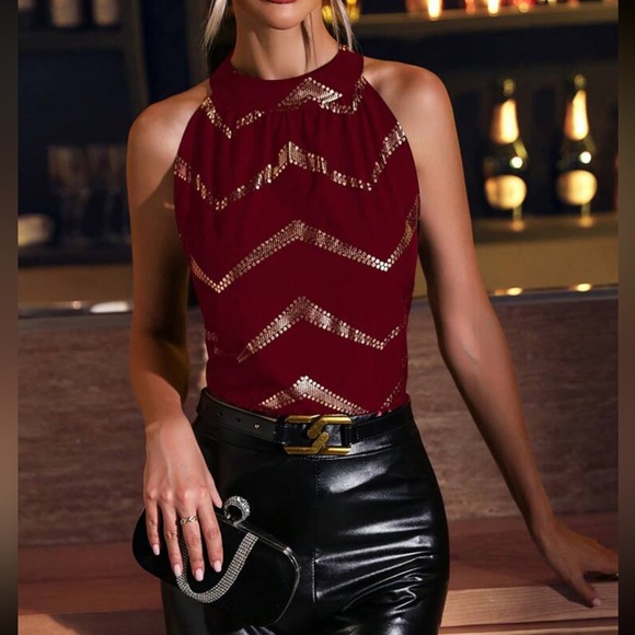 Boho gold chevron print tie back halter top - Picture 1 of 15